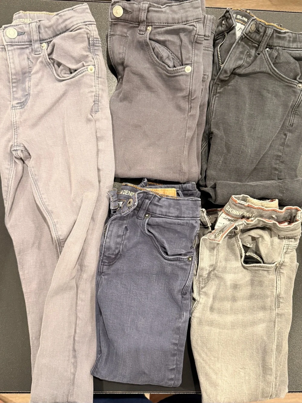 Zara boys Skinny Jeans Multi-Color Pack - Black, Navy, Light Gray size 4-5